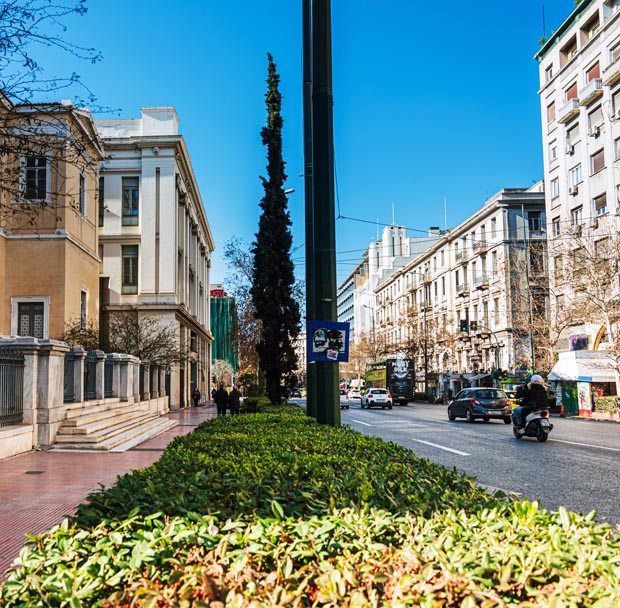 Panepistimiou Street and Pesmazoglou at the Arsakeio School